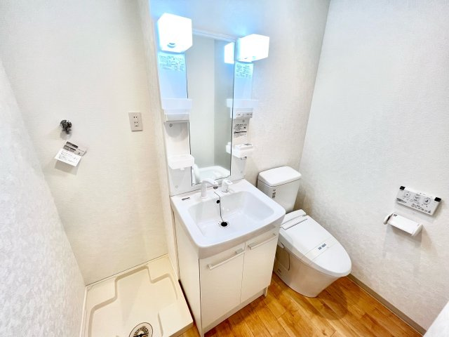 山王町マンションの洗面所|※別部屋参考写真