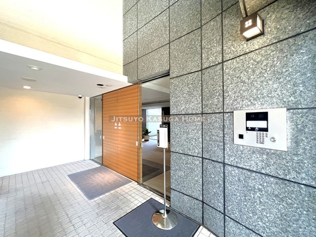 【エントランス】