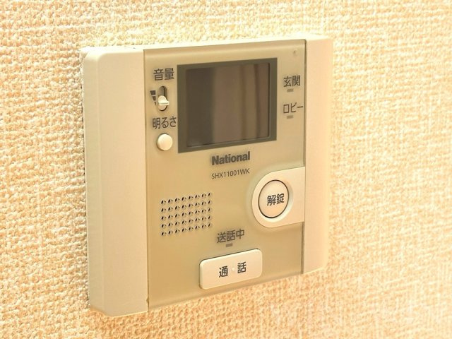 ラ・フルール B棟のセキュリティ|イメージ（同建物内別部屋の写真です）
