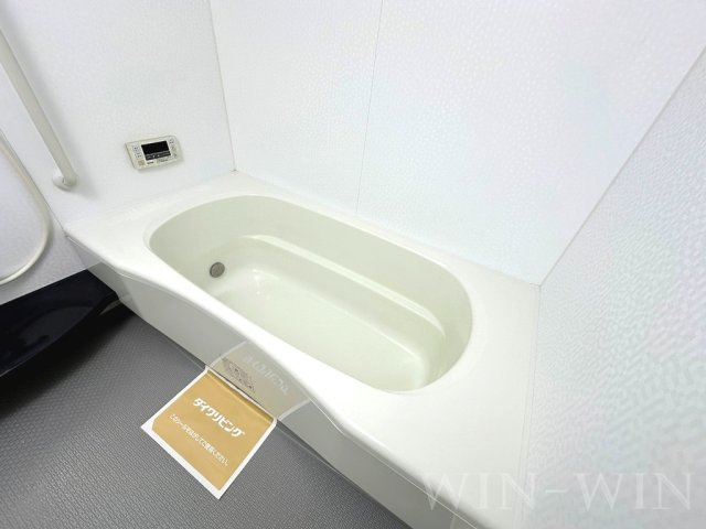ラ・フルール B棟の浴室|イメージ（同建物内別部屋の写真です）