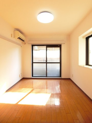 【居間・リビング】 | 新丸子ハイツ | 他のお部屋の参考写真となります。