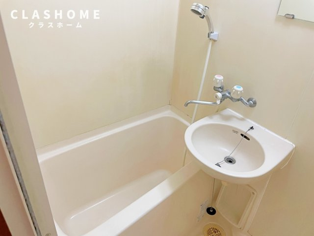 オーエムビル　　　刈谷市近郊の賃貸はクラスホームの洗面所|同物件の別部屋になります。