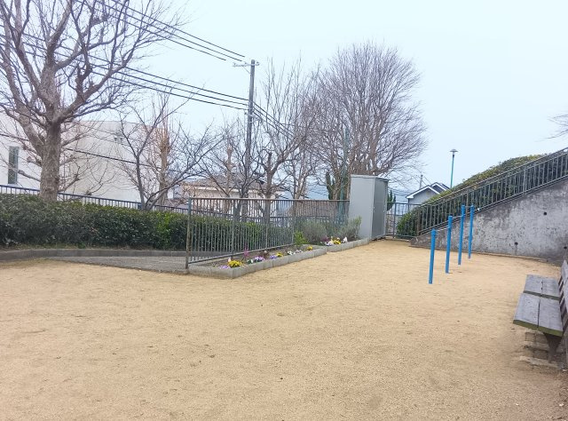 ハイム北鈴蘭のその他|マンション隣接の泉台北公園