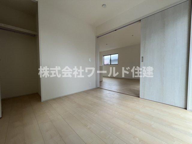 川越上野田町第2の洋室