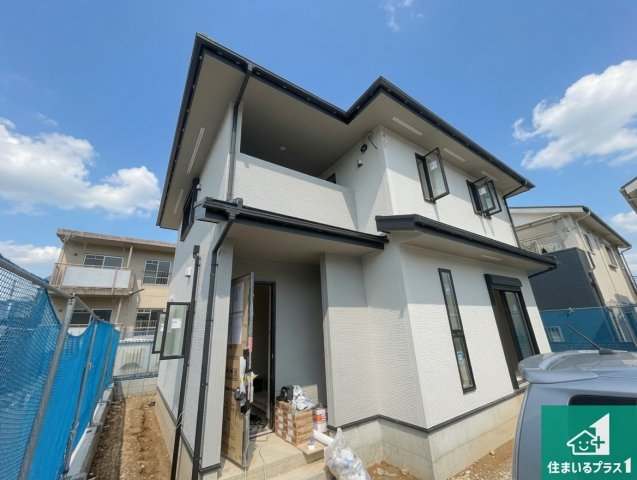宇治市宇治下居　新築一戸建ての外観|現在建築中！落ち着いた街並みで新生活を始めることが出来そう！周辺の物件も併せてご紹介させて頂きます！