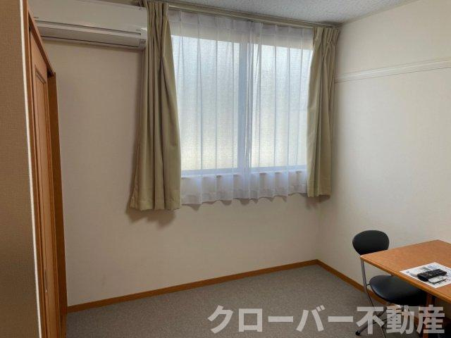 レオパレスソレーユⅡの居間・リビング