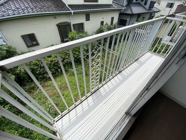 プレジュール美咲のバルコニー