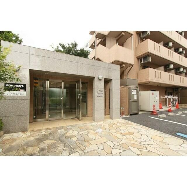 Ｌ－Ｆｌａｔ大宮アヴィニティーのエントランス