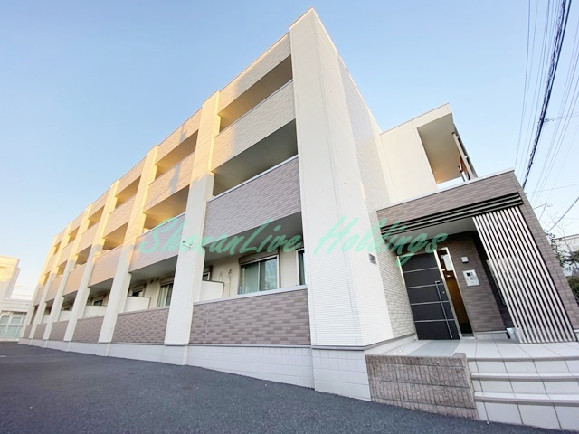 大和市中央６丁目のアパート