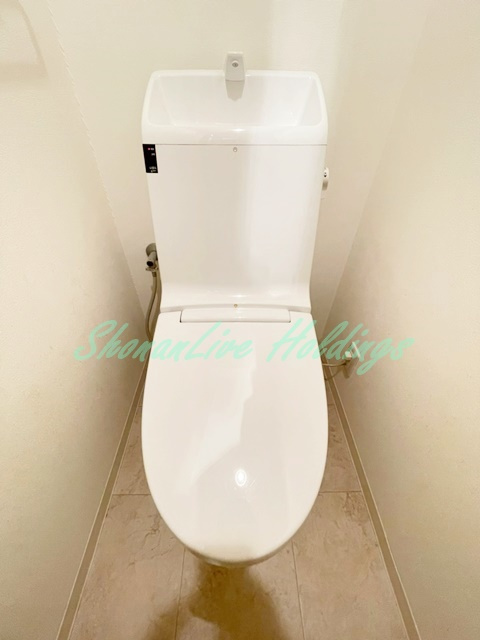 大和市中央６丁目のアパートのトイレ