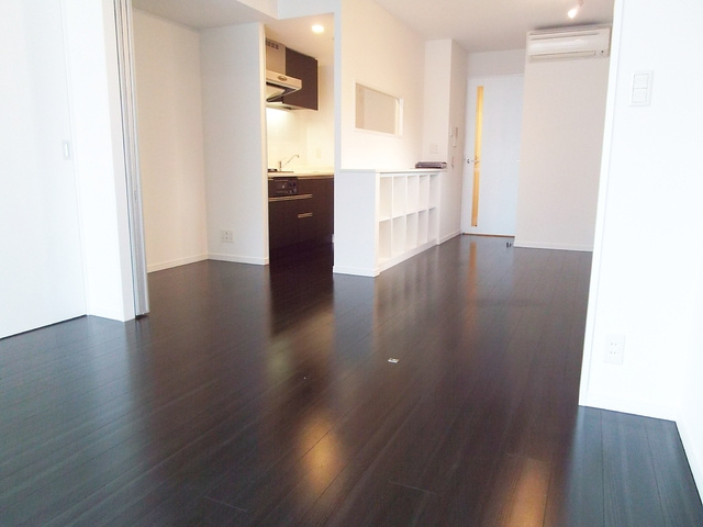 パークキューブ西ヶ原ステージの居間・リビング|１０帖のリビングでゆったりくつろげますね☆