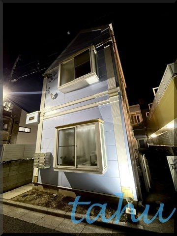 中野区江原町１丁目のアパートの外観