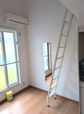 中野区江原町１丁目のアパートの居間・リビング