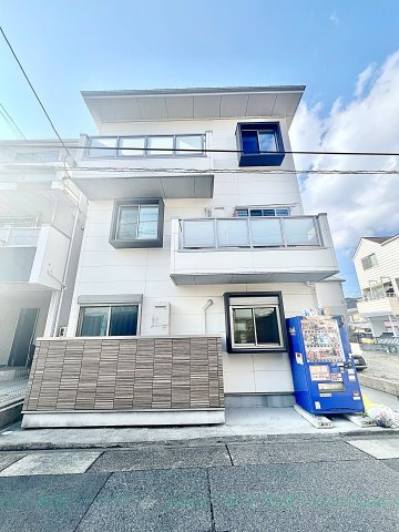クラージュ吹上