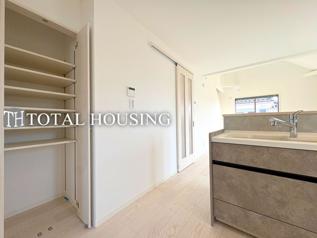 【収納】 | －弊社限定取扱物件－小金井市桜町1丁目　新築戸建　全1棟