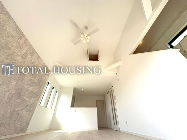 【居間・リビング】 | －弊社限定取扱物件－小金井市桜町1丁目　新築戸建　全1棟