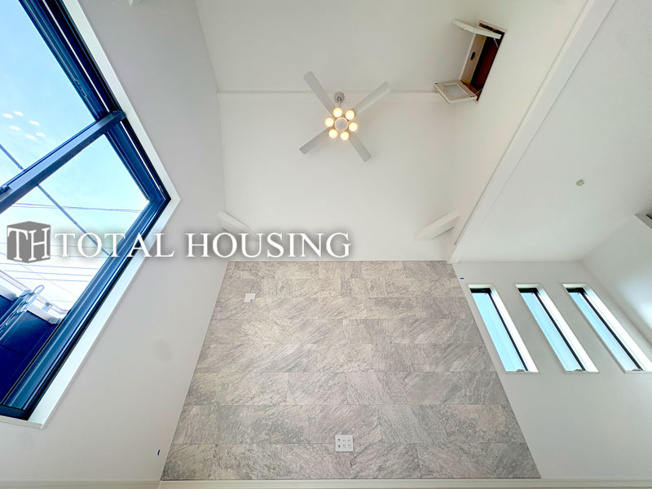 【居間・リビング】 | －弊社限定取扱物件－小金井市桜町1丁目　新築戸建　全1棟