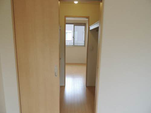 熊本市東区江津２丁目のアパートの収納