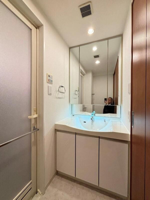 【洗面所】 | レジデンス八王子明神町(レジデンスハチオウジミョウジンチョウ)