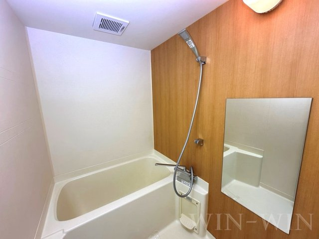 プリマベールの浴室|イメージ（同建物内別部屋の写真です）