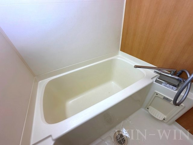 プリマベールの浴室|イメージ（同建物内別部屋の写真です）