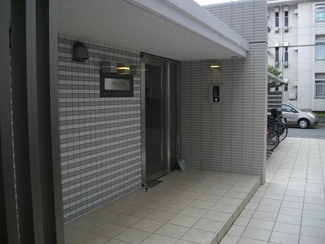 ボニート魚崎のエントランス