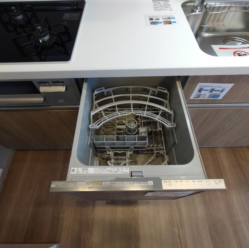 ダイナコート吉塚のキッチン|食洗器付きのキッチン♪
日々使うものだからからこその、こだわりの設備にしております☆
