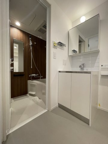 アバンテ池上の洗面所|脱衣スペースもあります