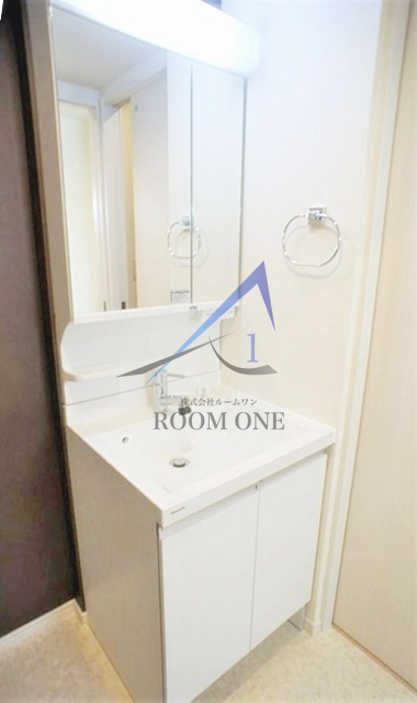 Ｖｉｅｕｎｏ　ＴＮ　ビューノティーエヌの洗面所|独立洗面台です。