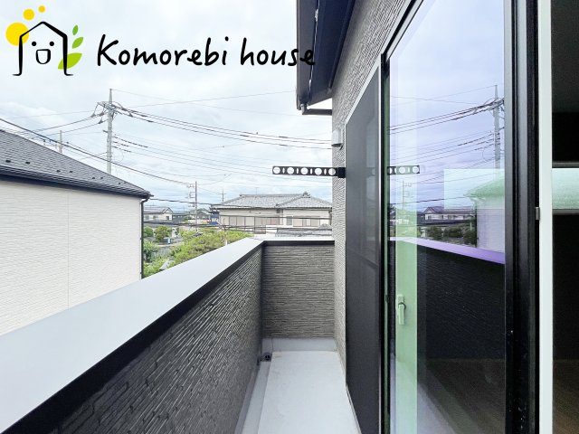 伊奈町寿　新築一戸建て　タマタウン　01のバルコニー|陽当たり良好なバルコニーです