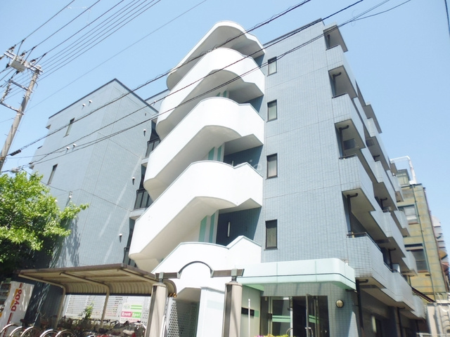 フラタニティ赤羽の外観|オシャレな外観です♪