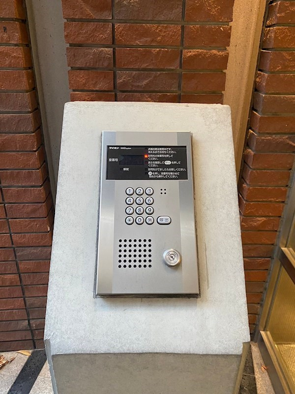 エンクレストけやき通りの外観