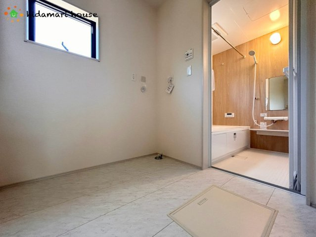 西区二ツ宮②　新築平屋戸建　リーブル02の内装
