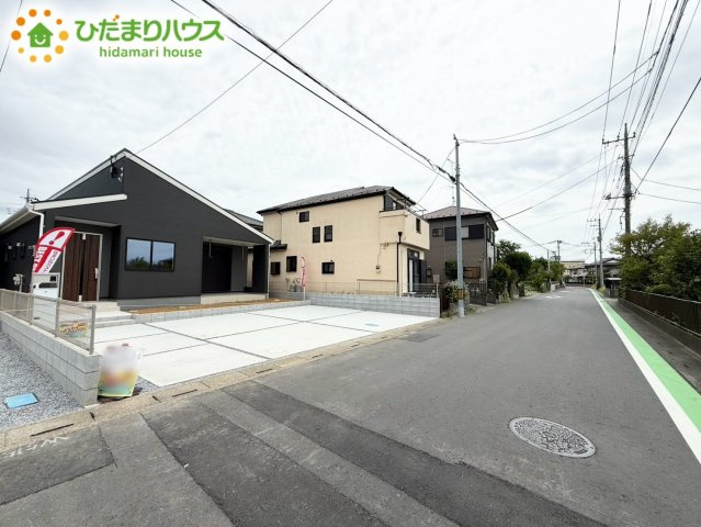 西区二ツ宮②　新築平屋戸建　リーブル02の前面道路含む現地写真