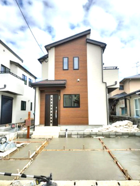 西区拾六町4丁目 新築戸建　B号棟
