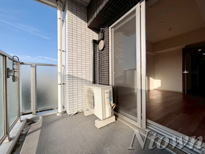 【バルコニー】 | プレサンス大須観音 | 開放的で明るい空間を演出してくれるバルコニーです