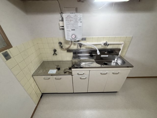 西灘マンションのキッチン