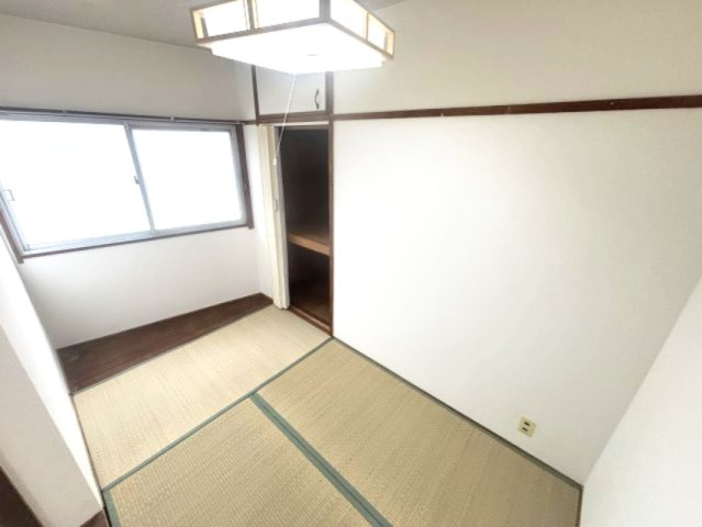 西灘マンションの寝室