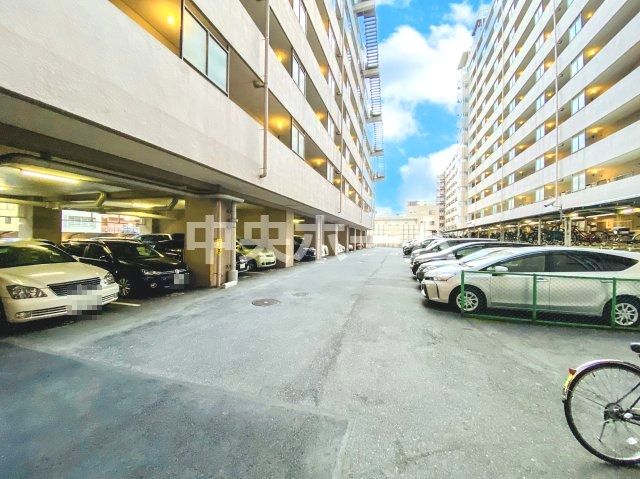 ゾンネンハイム北砂の駐車場|【自転車置き場】最新の空き状況や費用などの詳細は担当スタッフまでお問い合わせください。