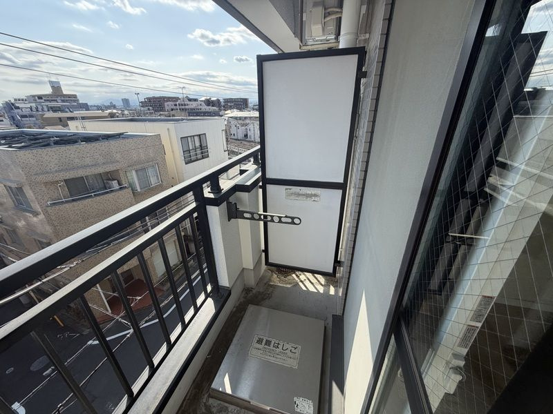 青祥ヒルズのバルコニー