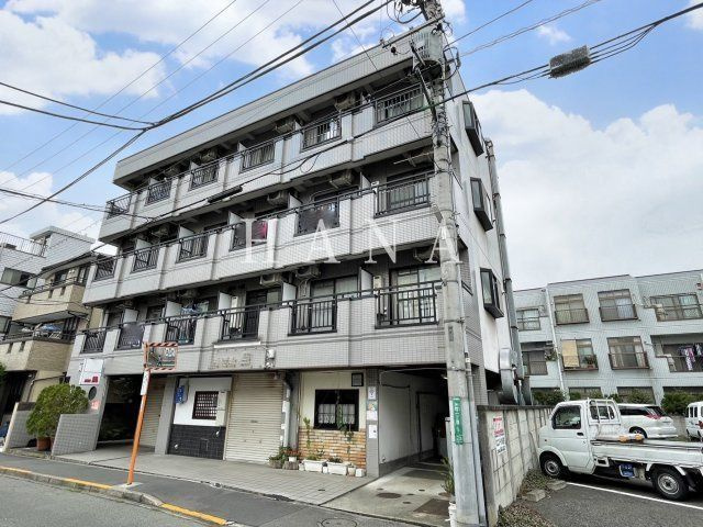 青祥ヒルズの外観