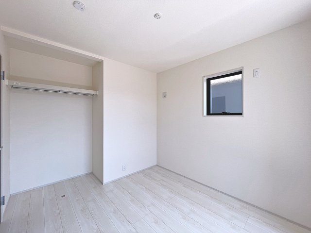 新築戸建・新築建売　福島市渡利第6　渡利小・渡利中の洋室|落ち着きのある空間で自分だけのプライベートな時間をお過ごしください！