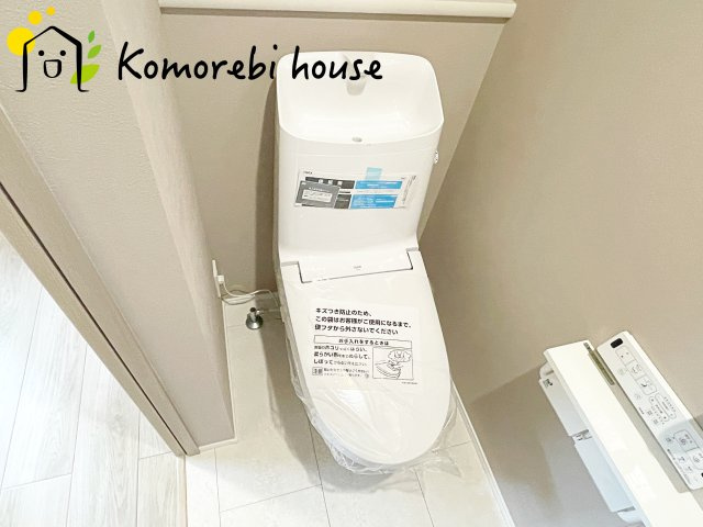 伊奈町寿　新築一戸建て　タマタウン　02のトイレ|シンプルで使いやすいトイレです