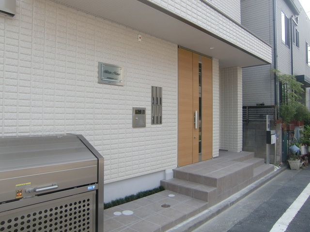 ホワイトハウスのその他共用部分|★敷地内ゴミ置き場★