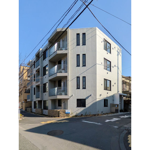 CASA PIAZZA 中野松が丘の外観