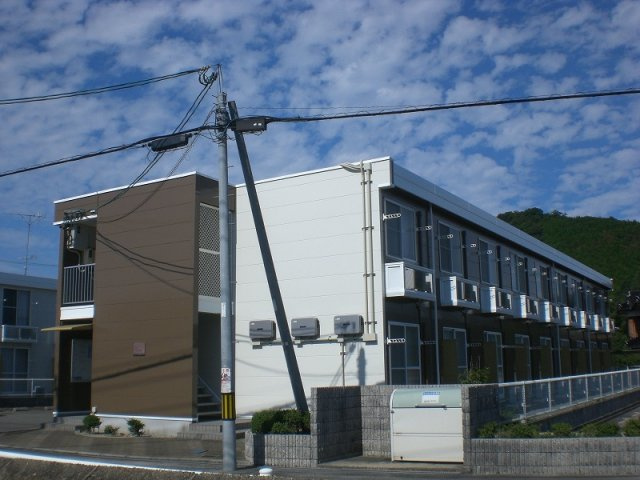 レオパレスくすの木Ⅱの外観