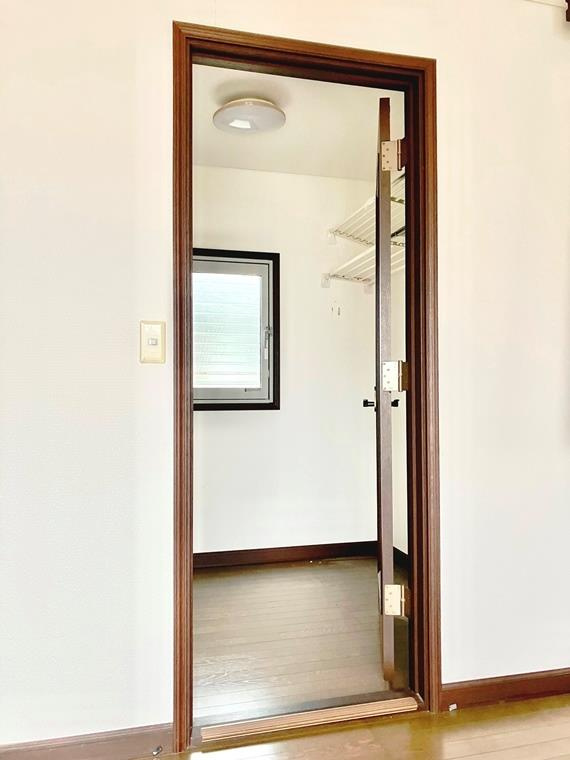 高井戸西戸建の収納