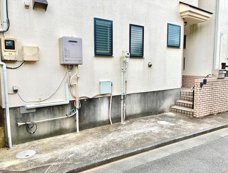 高井戸西戸建のエントランス