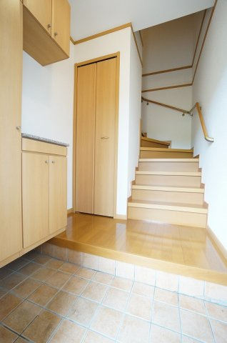 アローザ２５Ｄの玄関