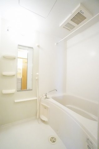アローザ２５Ｄの浴室